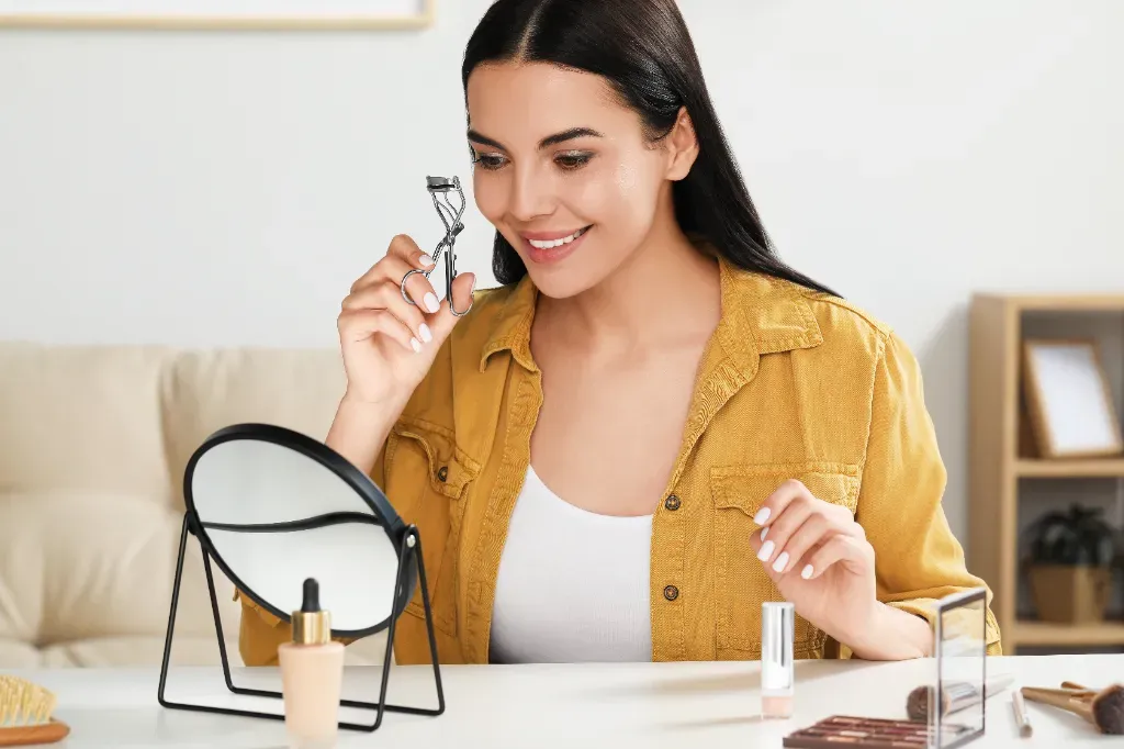 Makijaż otwierający optycznie oko